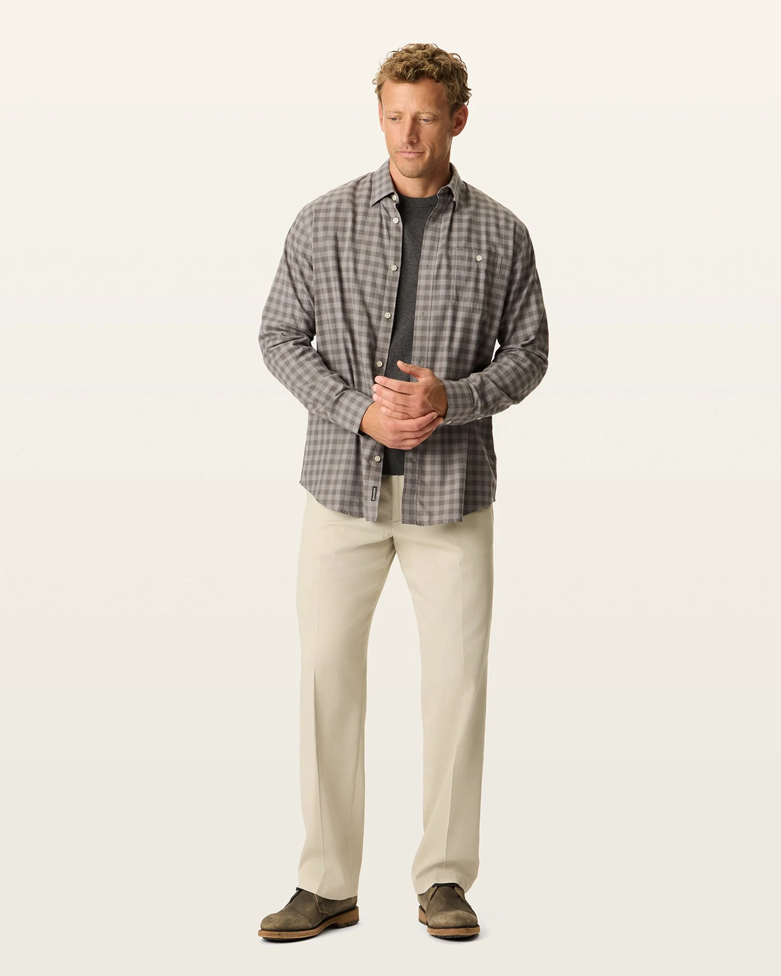 Easy Khakis. Classic Fit