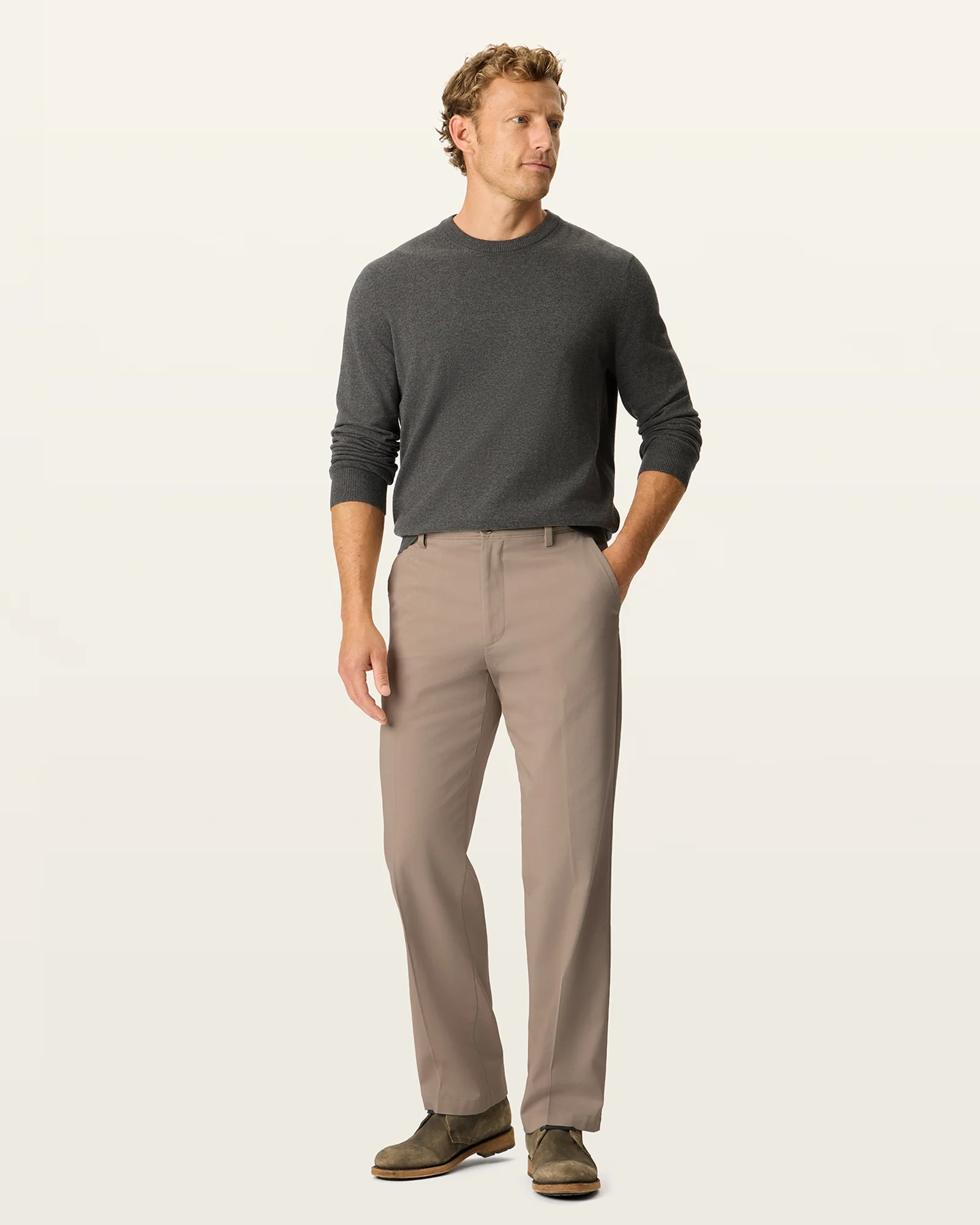 Easy Khakis. Classic Fit