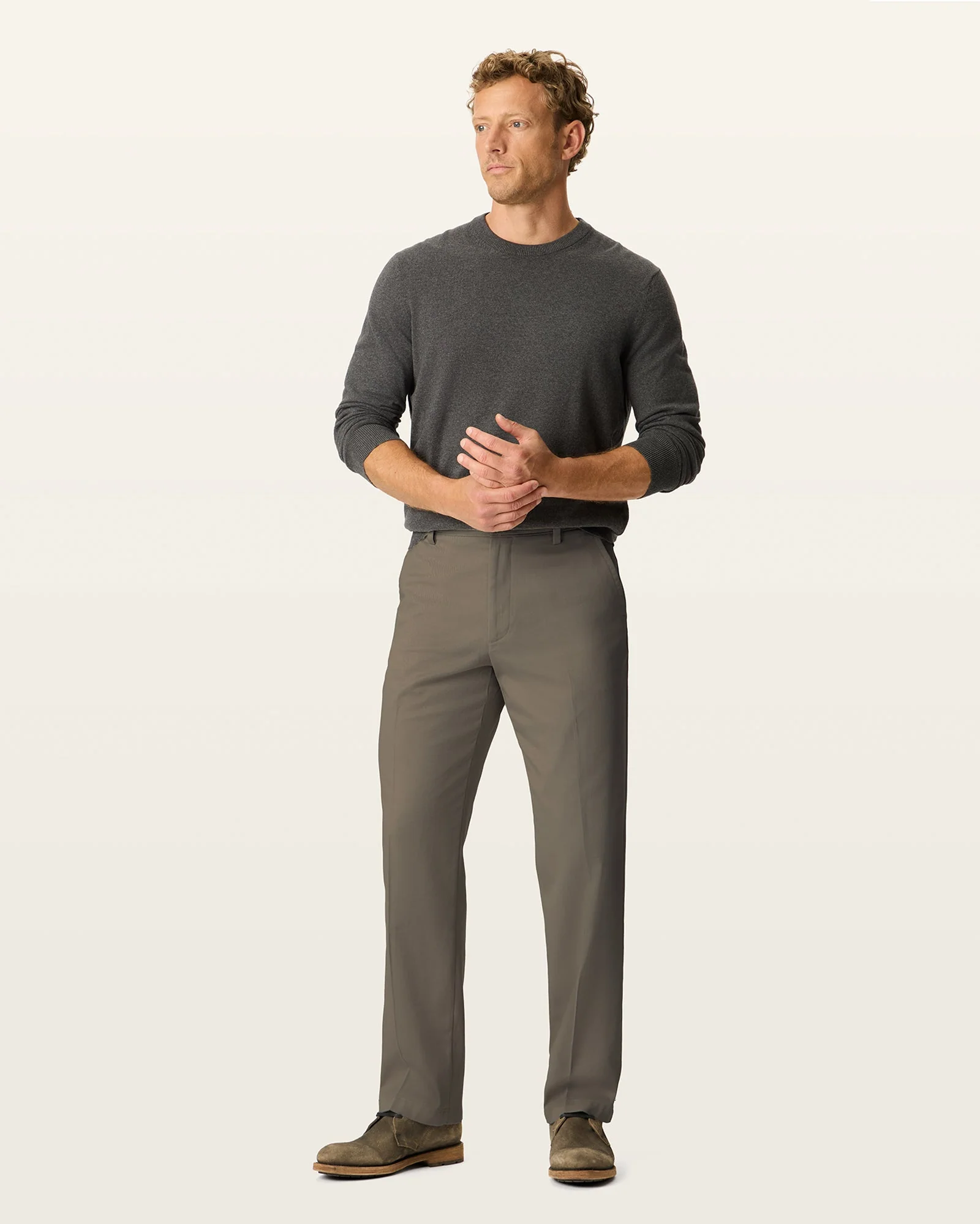 Easy Khakis. Classic Fit