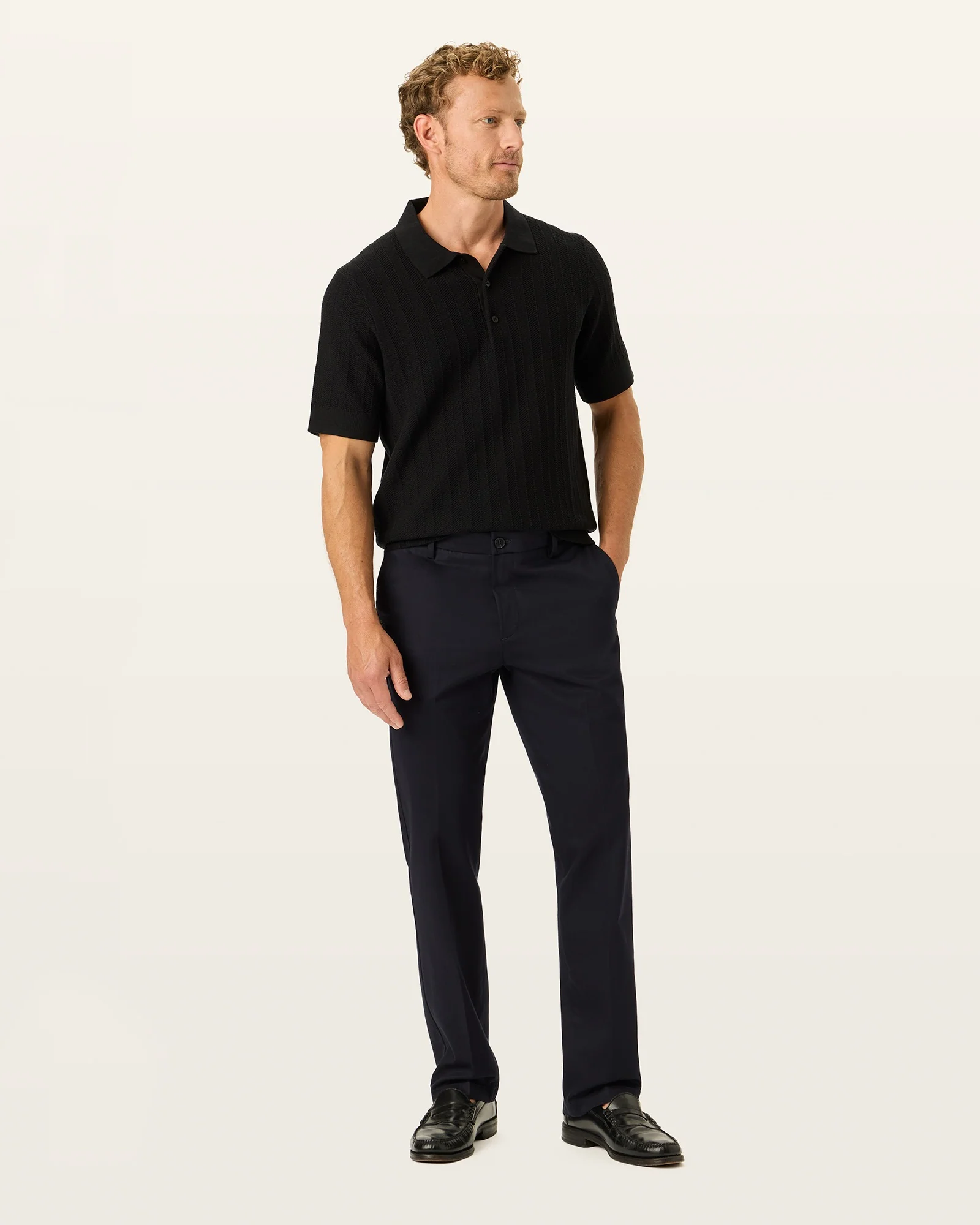 Signature Khakis. Creased. Straight Fit