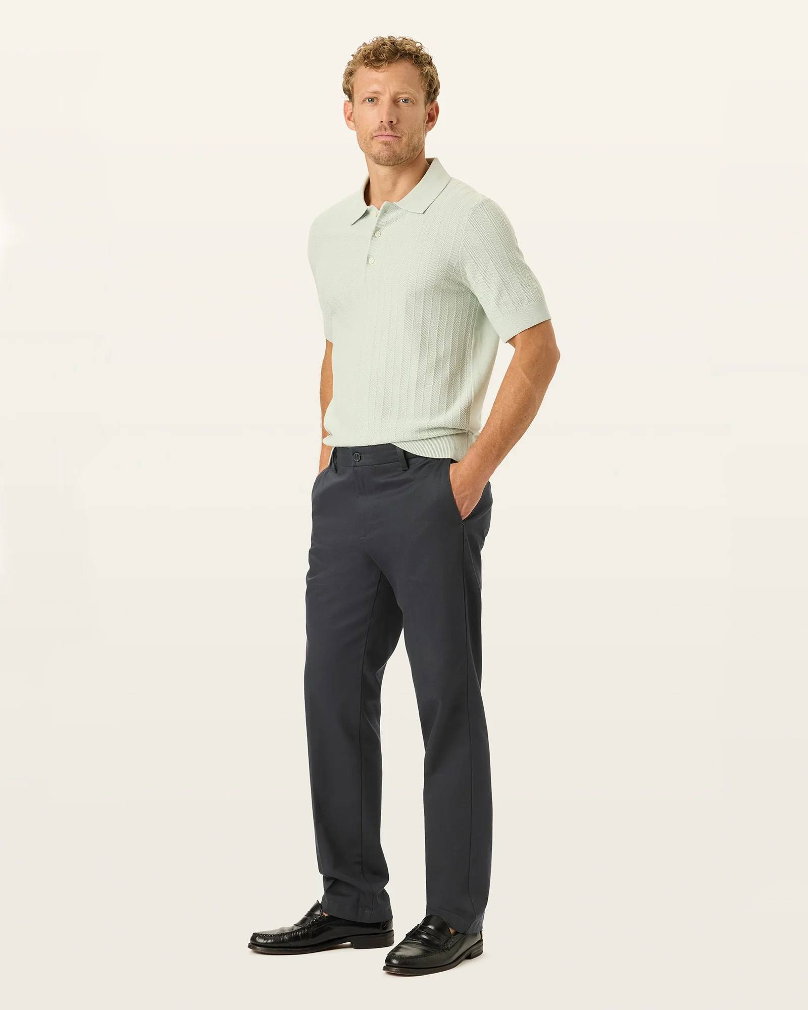 Signature Khakis. Creased. Straight Fit
