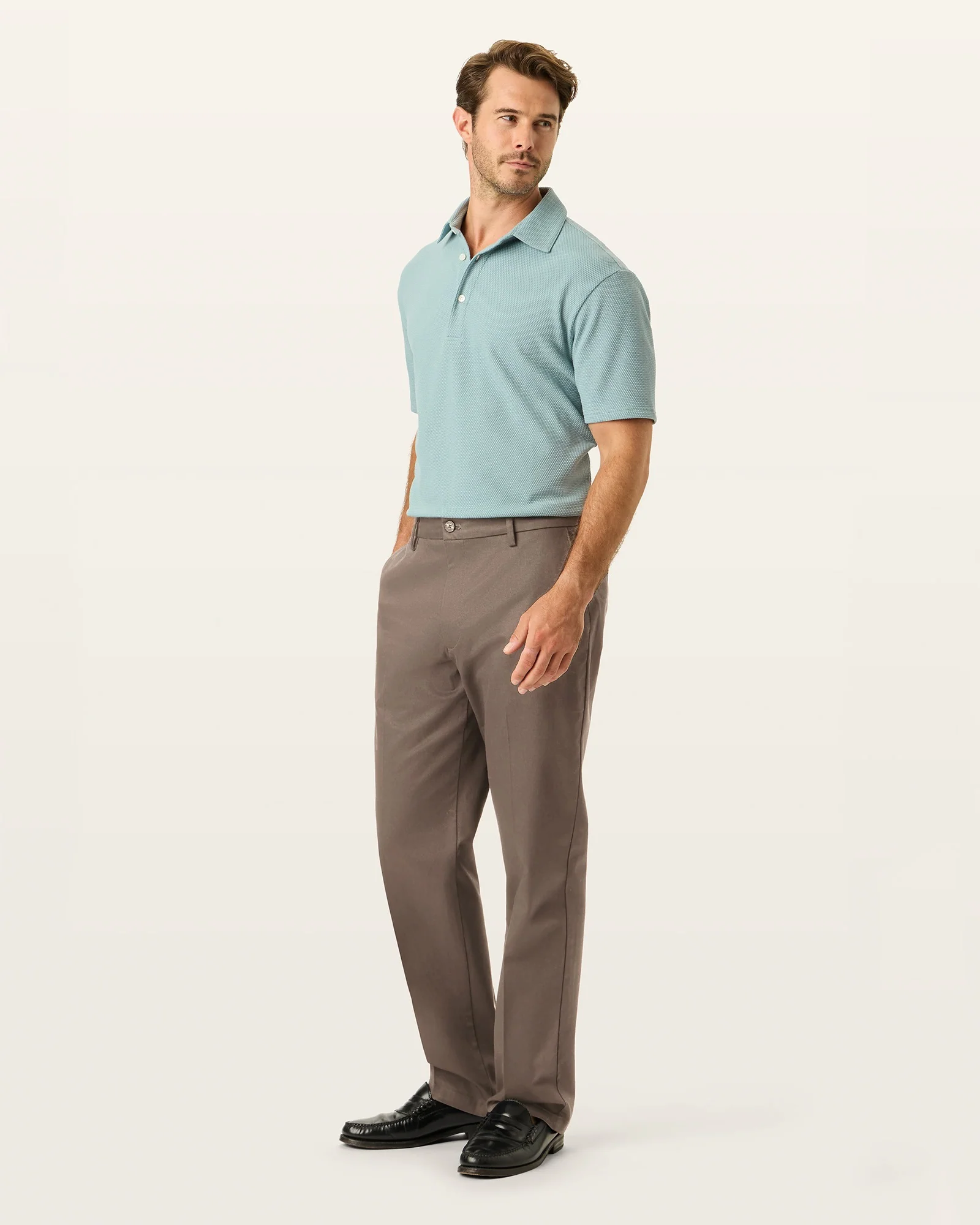 Signature Khakis. Classic Fit