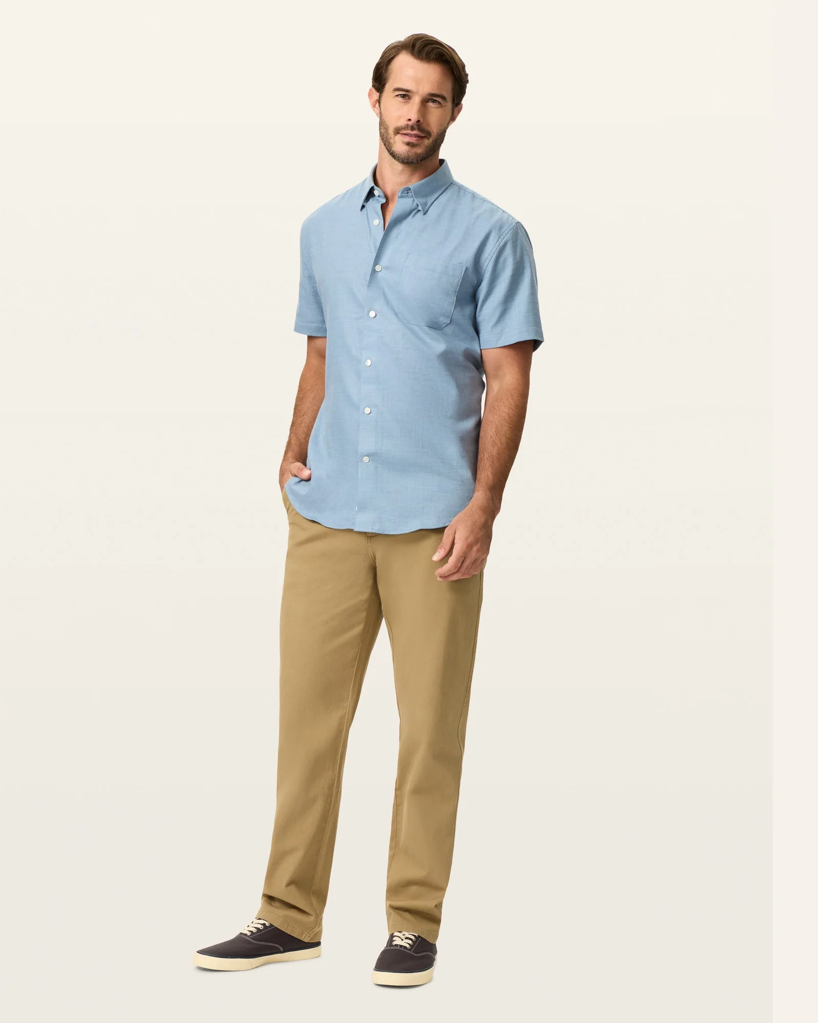 Ultimate Chinos. Straight Fit