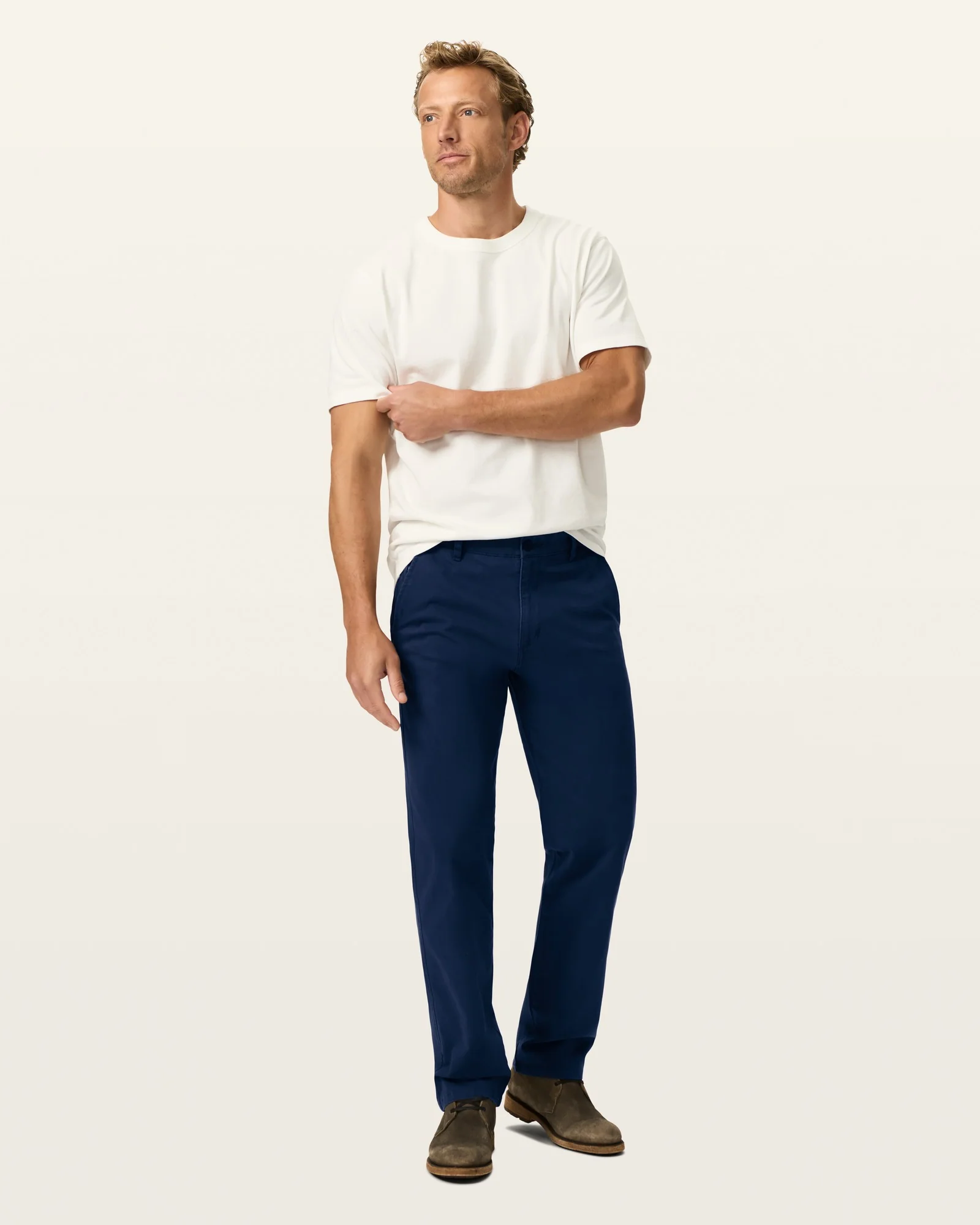 Ultimate Chinos. Straight Fit