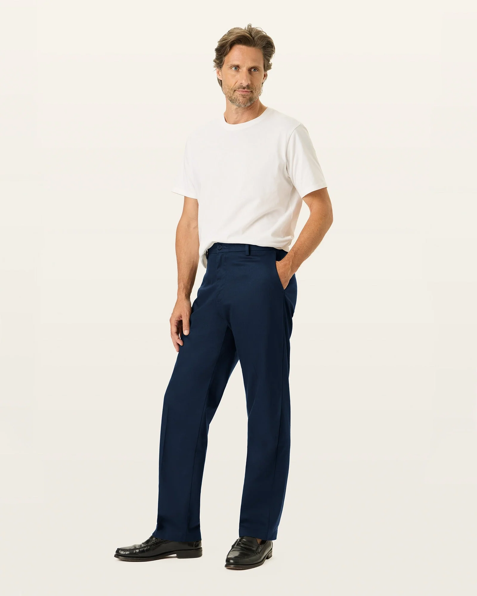 Signature Iron Free Khakis. Classic Fit with Stain Defender®
