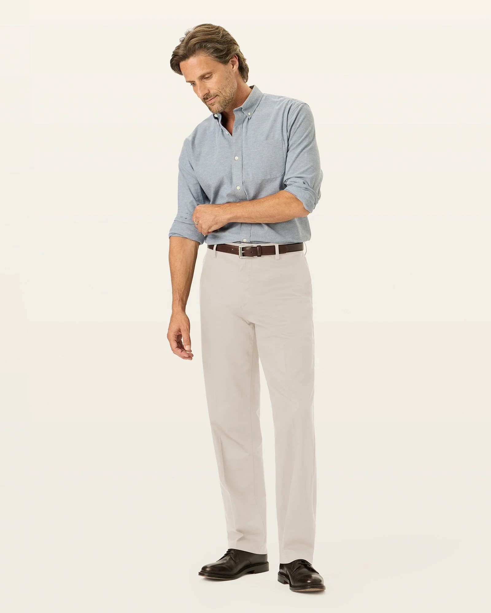 Signature Iron Free Khakis. Classic Fit with Stain Defender®