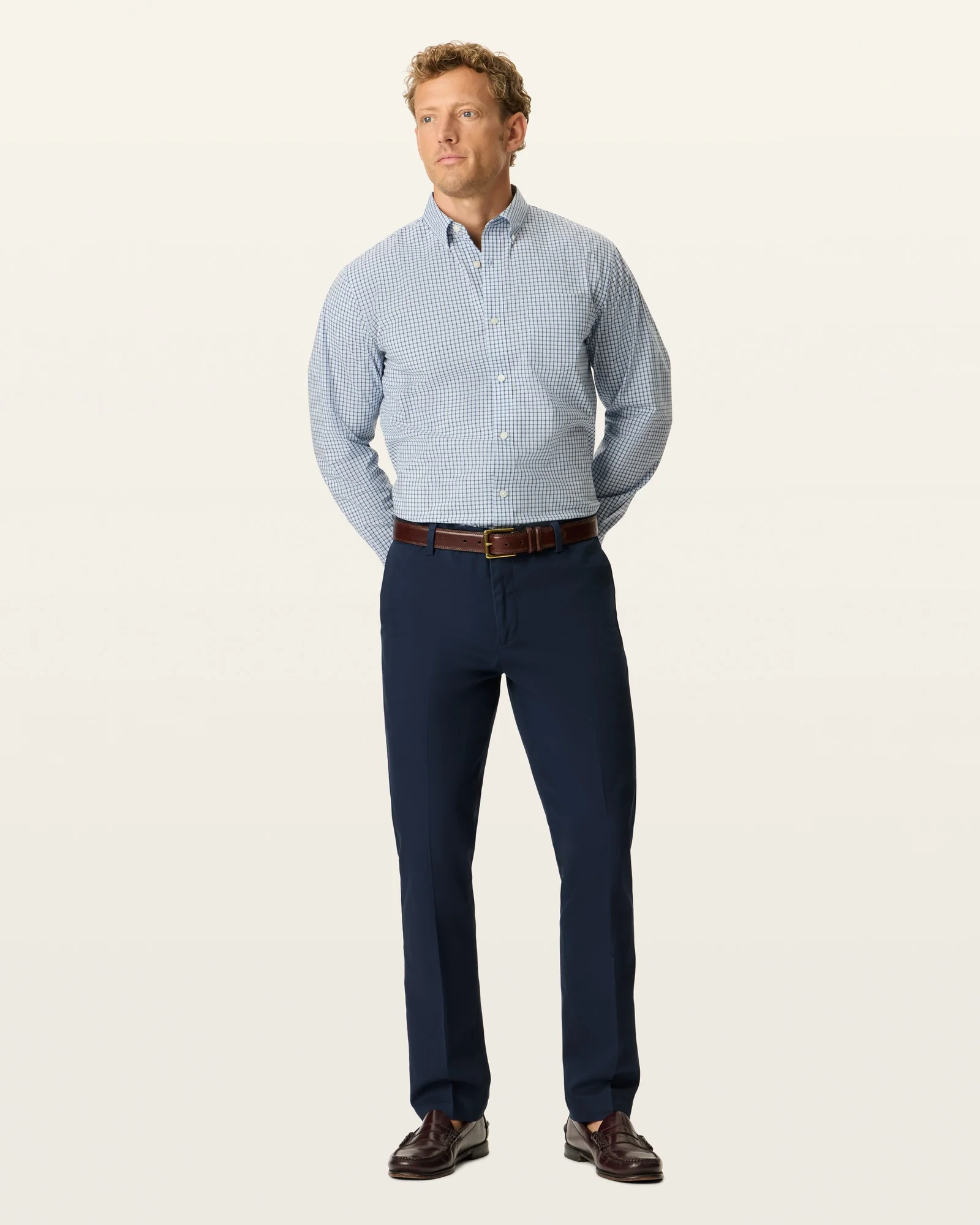 Signature Iron Free Khakis. Slim Fit with Stain Defender®