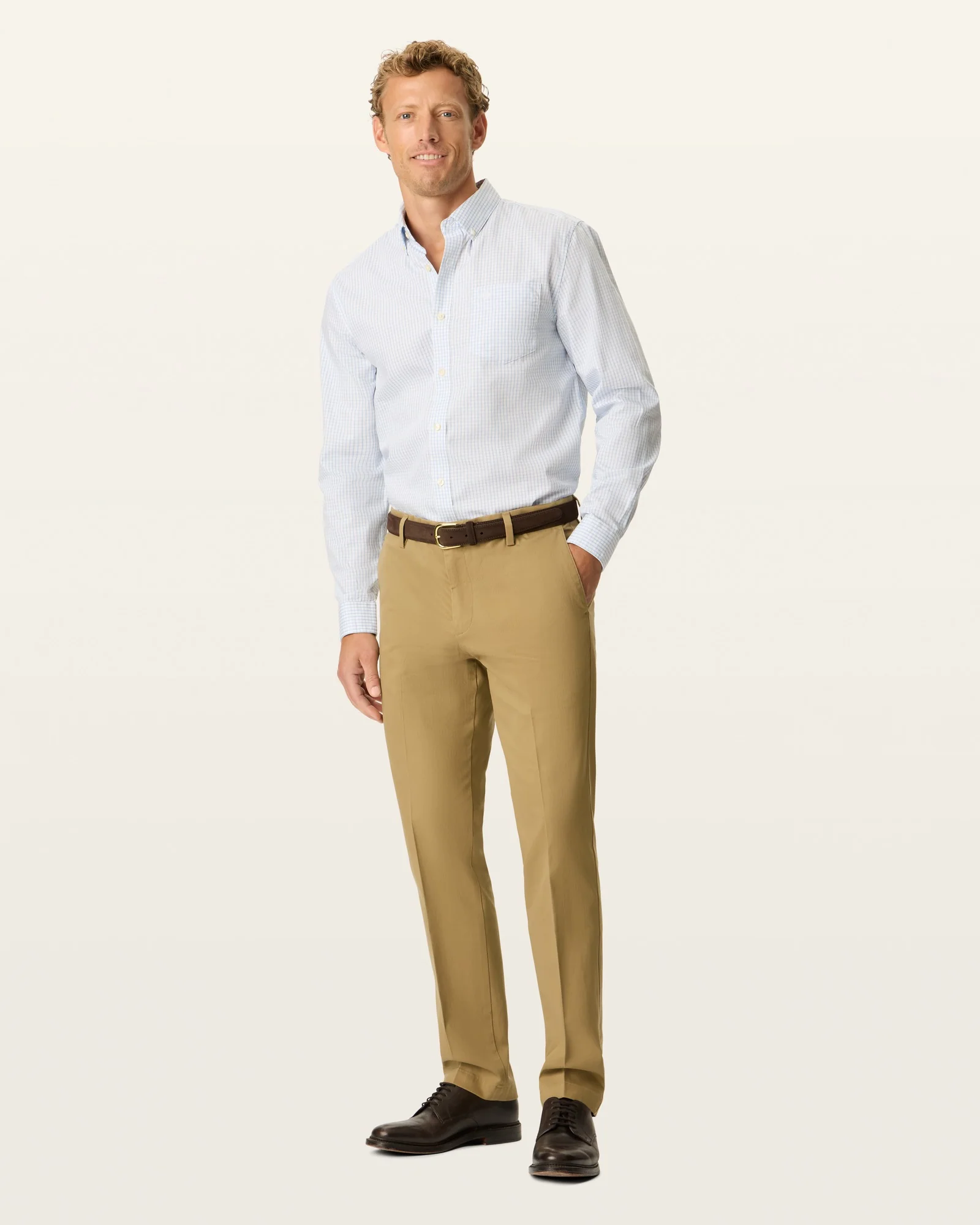 Signature Iron Free Khakis. Slim Fit with Stain Defender®
