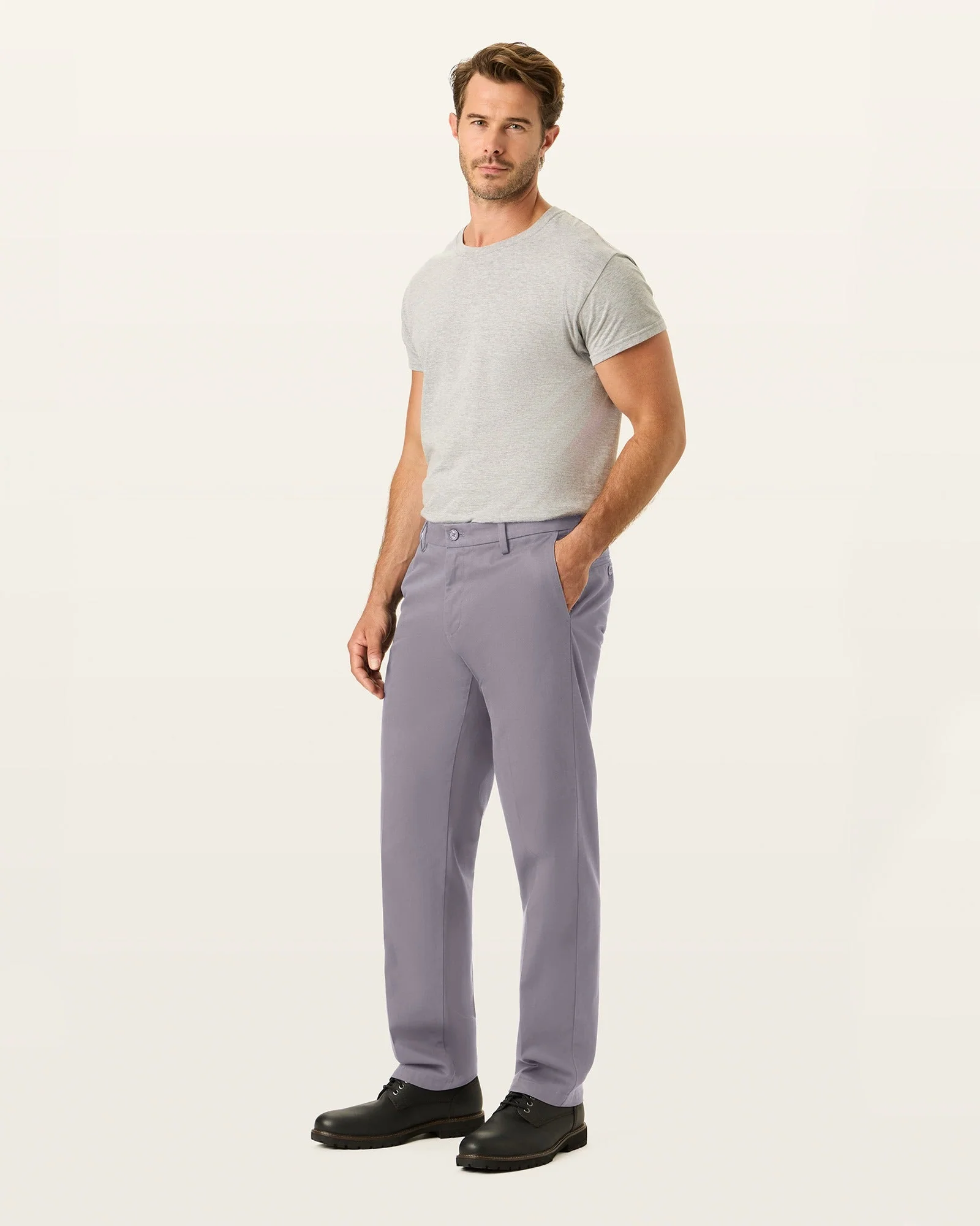 Signature Iron Free Khakis. Straight Fit with Stain Defender®
