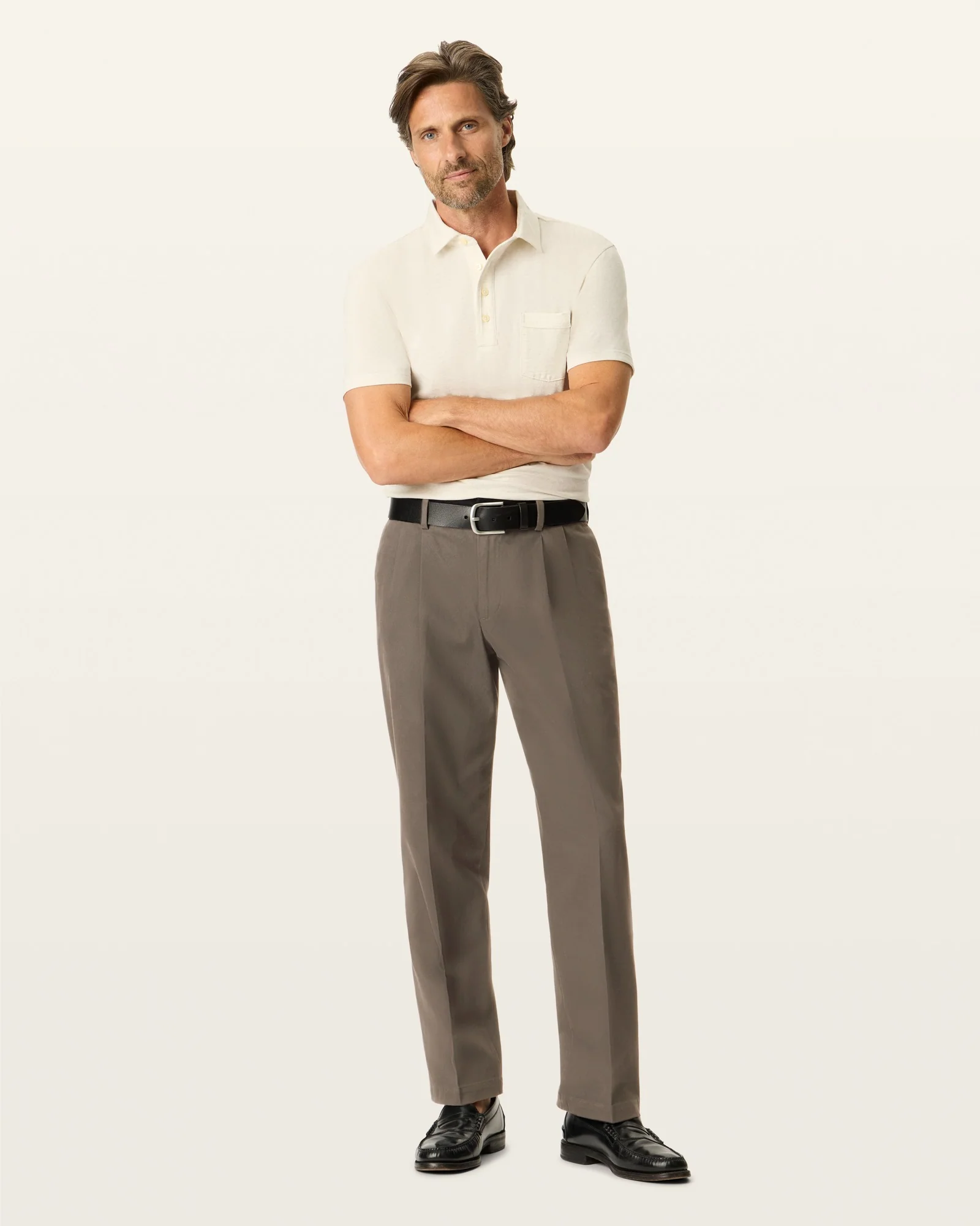 Signature Iron Free Khakis. Pleated. Classic Fit with Stain Defender®