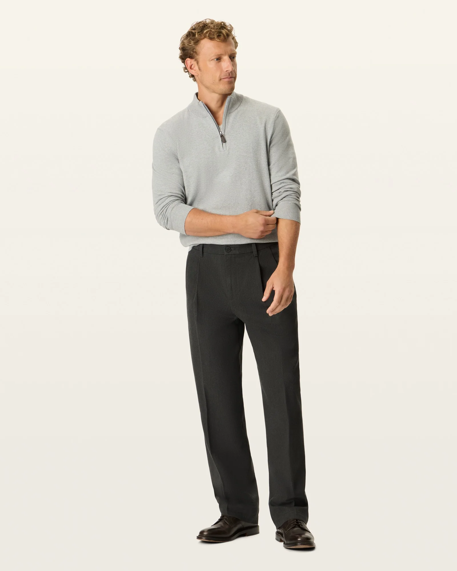 Signature Iron Free Khakis. Pleated. Relaxed Fit with Stain Defender®