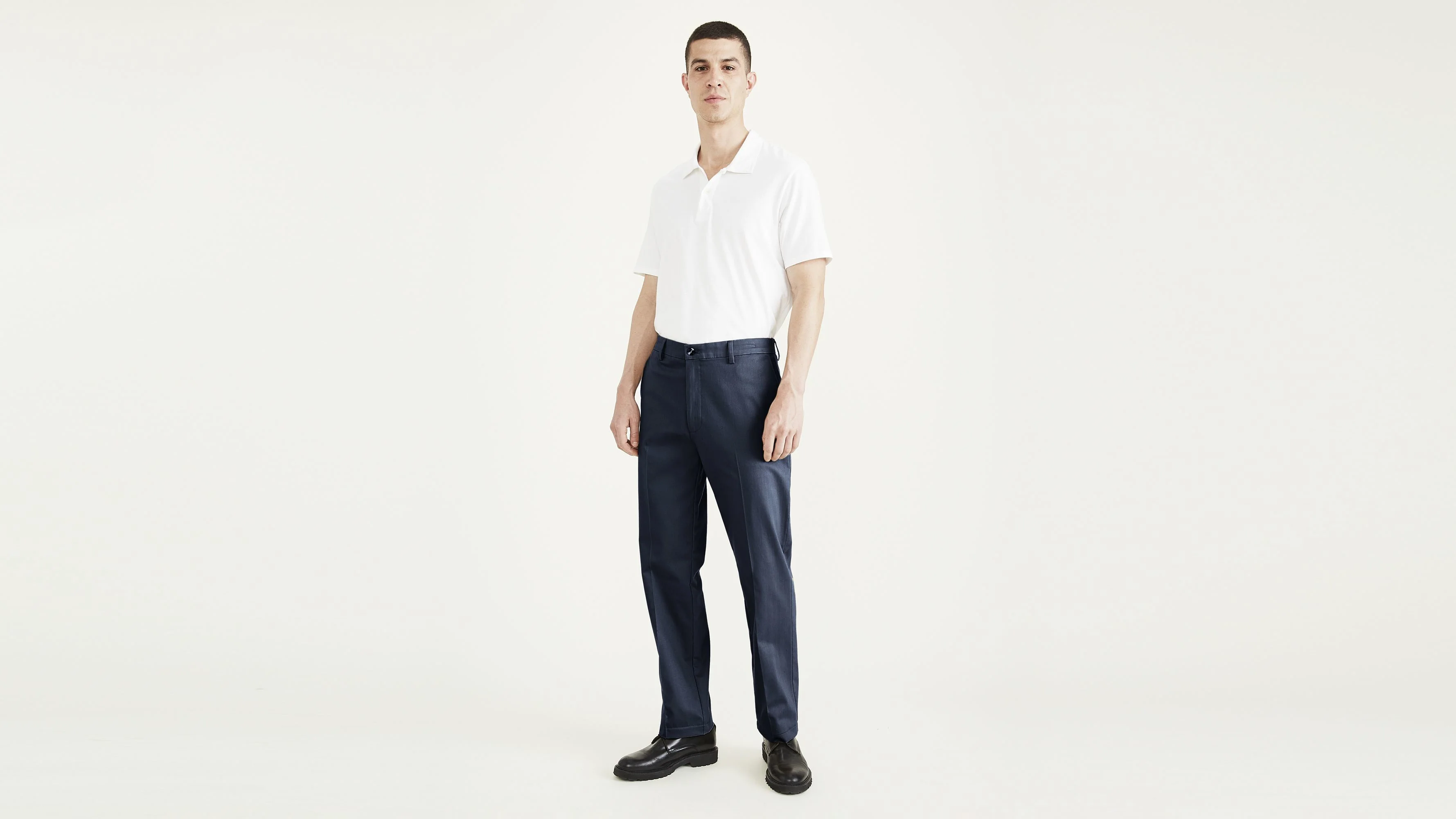 Signature Iron Free Khakis. Classic Fit with Stain Defender® (Big and Tall)