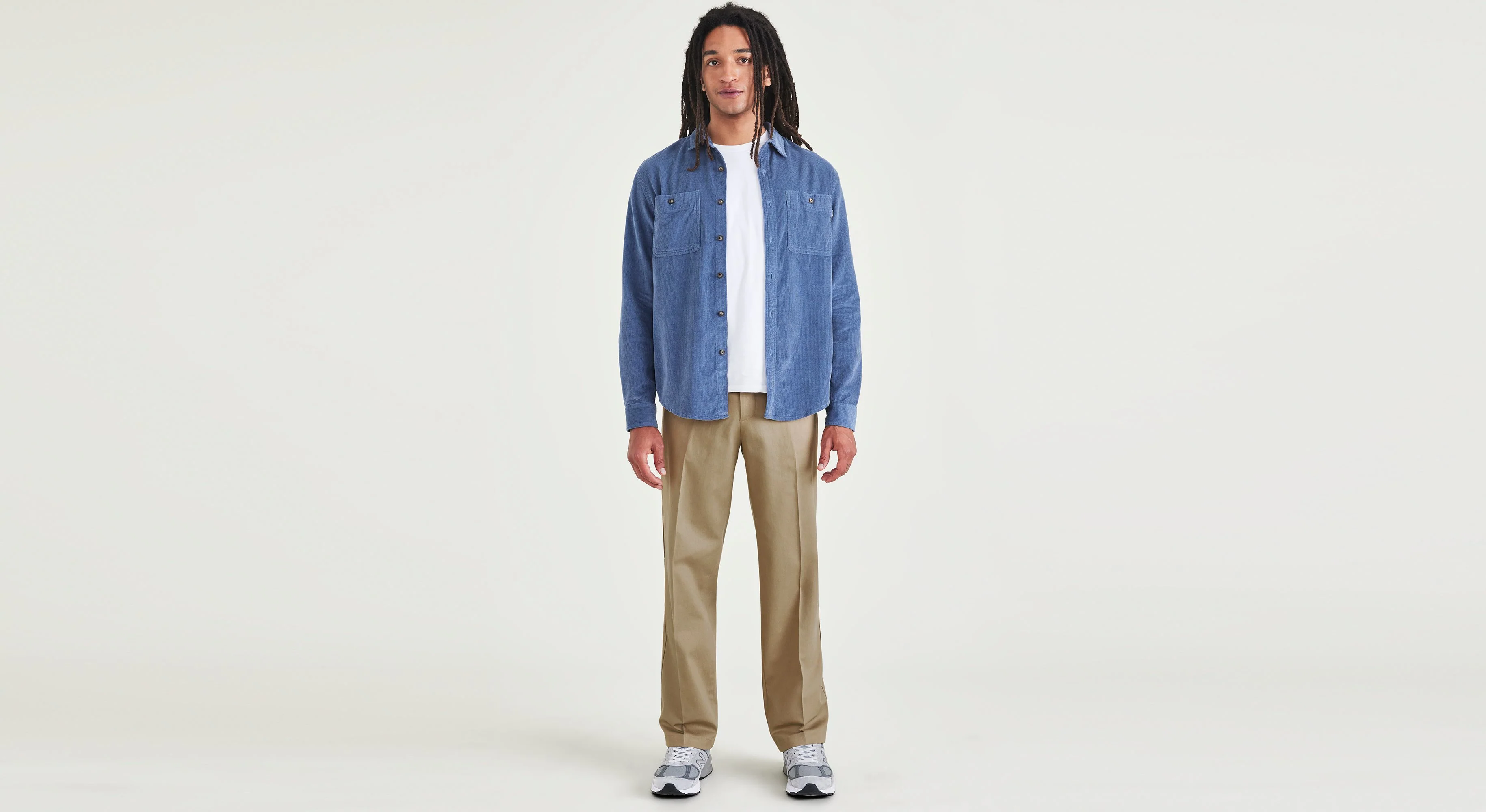 Signature Iron Free Khakis. Classic Fit with Stain Defender® (Big and Tall)
