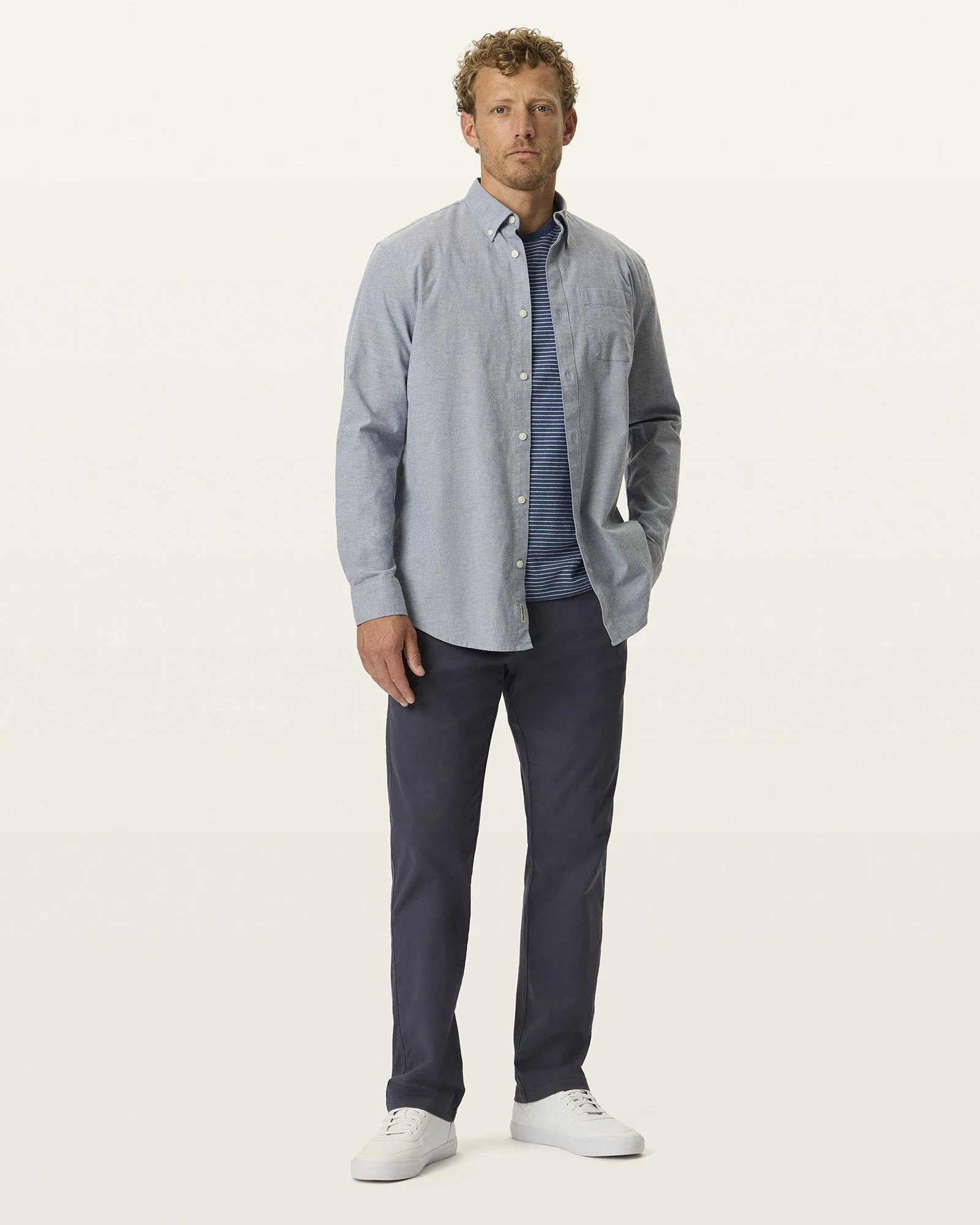 Essential American Khaki. Straight Fit